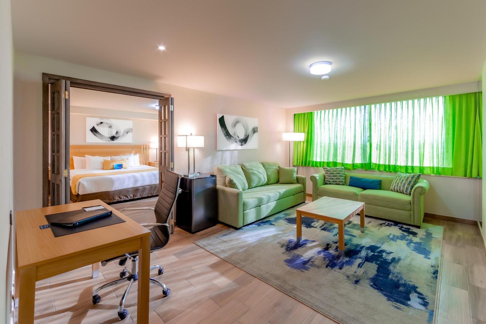 La Joya Pachuca Hotel Bagian luar foto A typical one-bedroom apartment