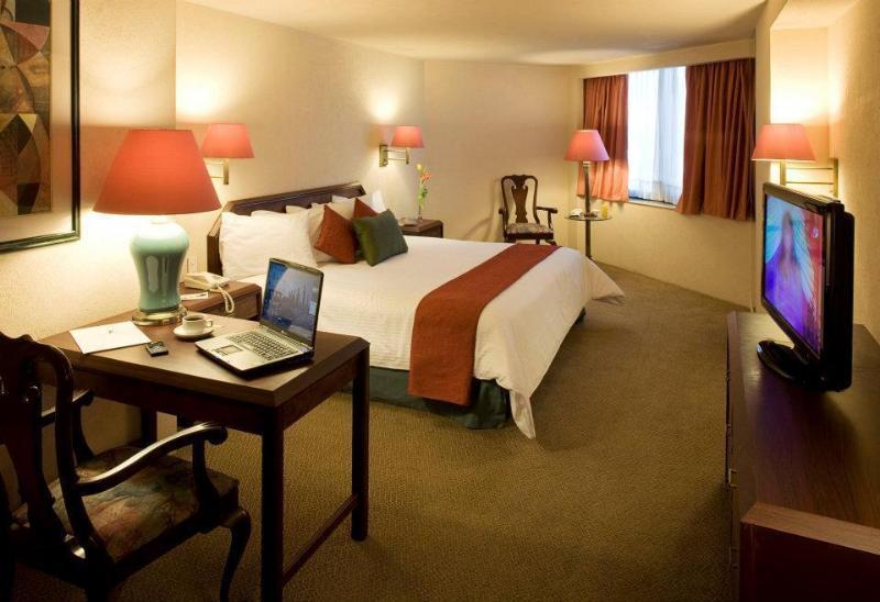 La Joya Pachuca Hotel Bagian luar foto A typical room at the hotel